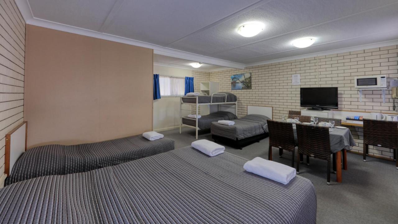 Binalong Motel Goondiwindi Luaran gambar