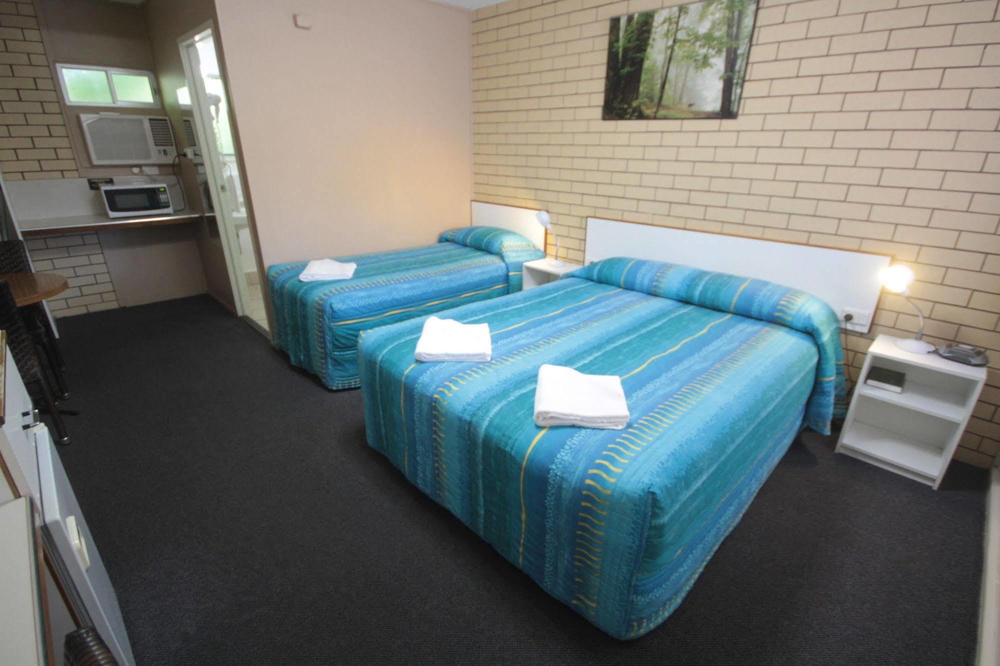Binalong Motel Goondiwindi Luaran gambar